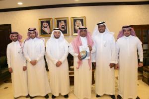 UQU President Receives Admission and Registration Annual Report